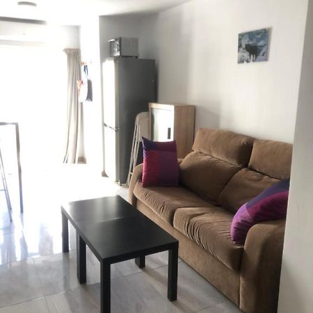 Torremolinos, Bonito Apartamento Studio La Carihuela Apartment Exterior foto