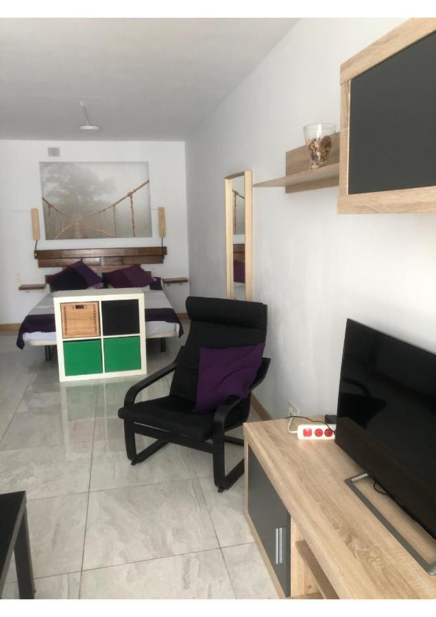 Torremolinos, Bonito Apartamento Studio La Carihuela Apartment Exterior foto